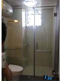 VÁCH TẮM KÍNH 90 ĐỘ LICOGLASS